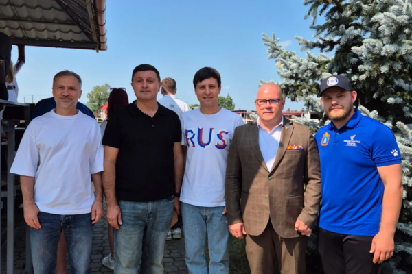 Зампред Тамбовской гордумы поддержал участников турнира по конкуру на Кубок губернатора