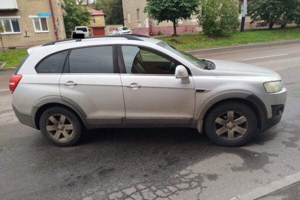 На западе Тамбова ребенок попал под колеса иномарки при переходе в неположенном месте