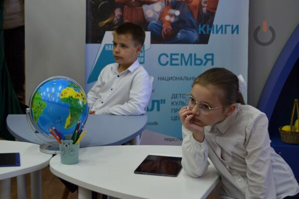 В Тамбовской областной детской библиотеке открыли интерактивный «Портал»