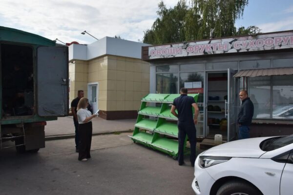 В Тамбове демонтируют павильон в районе Лермонтовской, 175