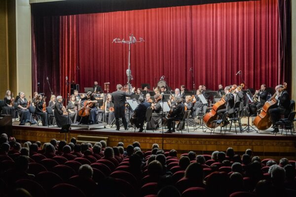 Тамбовский дирижер впервые выступит с оркестром Белгородской филармонии