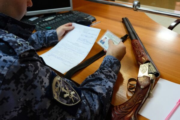 Тамбовские росгвардейцы за неделю изъяли 11 единиц оружия и проверили более 70 владельцев