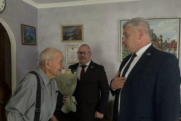 В Тамбове юбилей отмечает ветеран Великой Отечественной войны