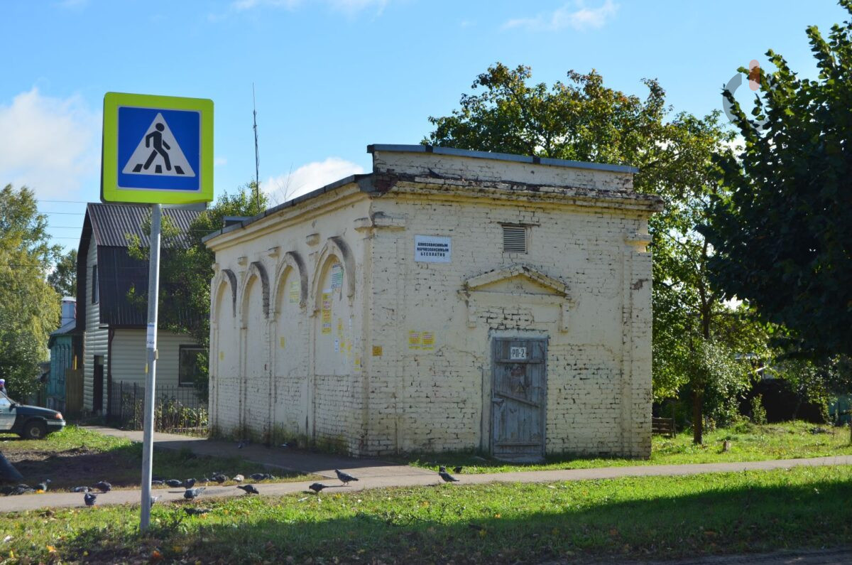 Газораспределительная станция, стилизованная под старину