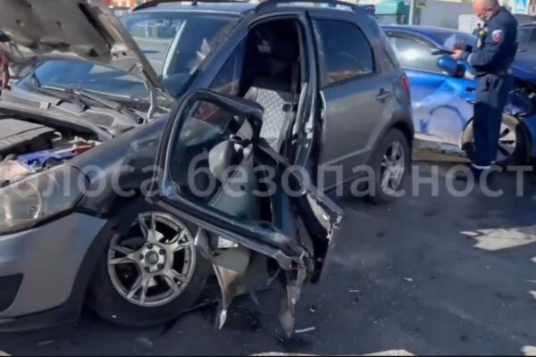 Следи за светофором: в Тамбове произошло ДТП с двумя пострадавшими