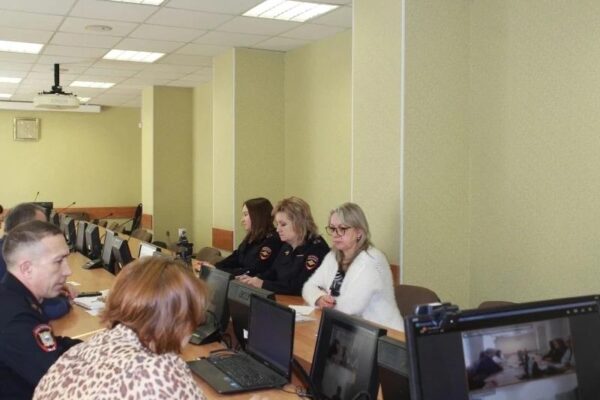 Из двух граждан Туркменистана только один подтвердил в Тамбове владение русским языком
