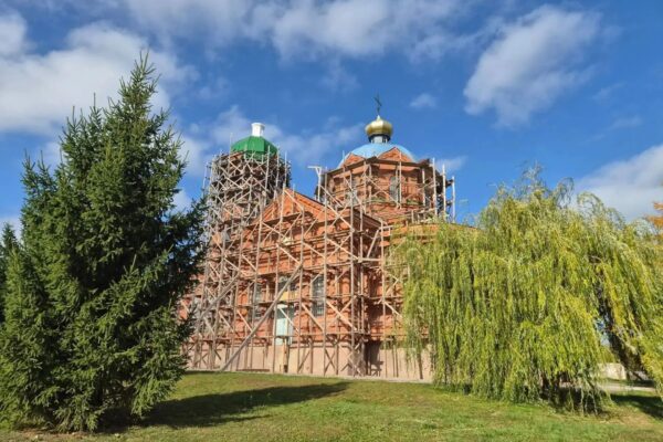 Тысяча «квадратов» кладки и 40 тонн битого кирпича – возрожден облик храма под Тамбовом