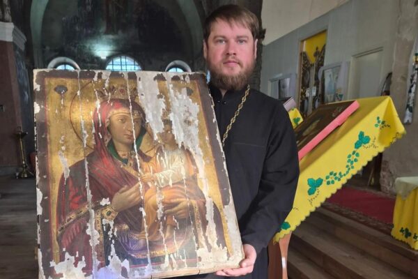 В храм в Притамбовье передали старинную икону Богородицы