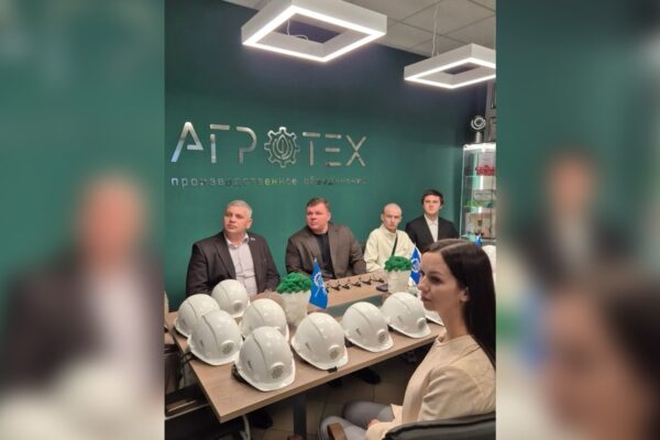 Константин Кутейников с рабочим визитом посетил производство «Агротех» в Тамбове
